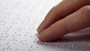 Cécité : L’enseignement du Braille, entre défis de la généralisation et nécessité d’évolution